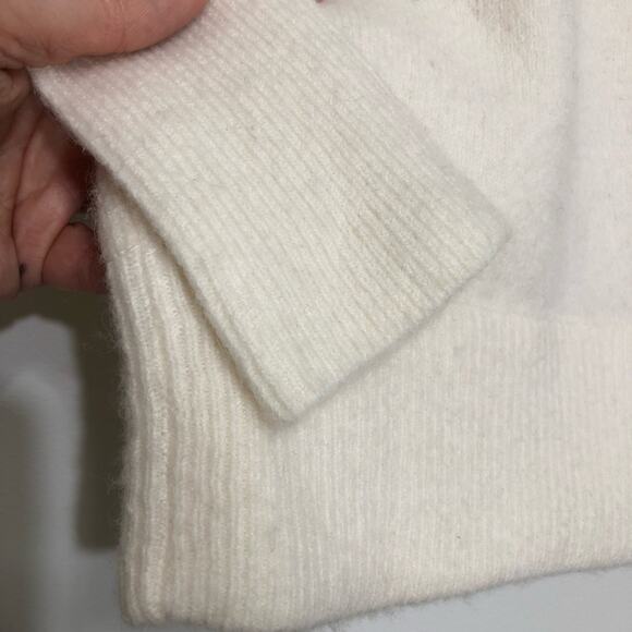 Madewell Sweater Sz XS Wrap-Front in Coziest Yarn Cream White - Picture 6 of 9